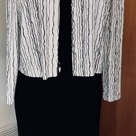 Evening gown - Picture 2 of 3